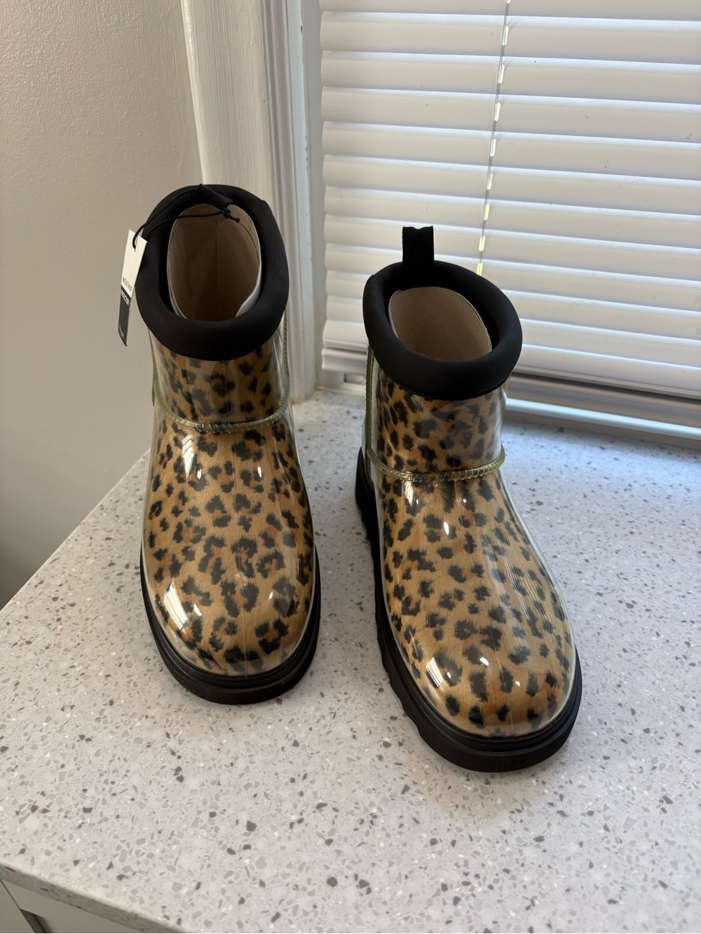 NEW Koolaburra by Ugg Woman’s Leopard Print Rain Boots - Black Trim- size 8